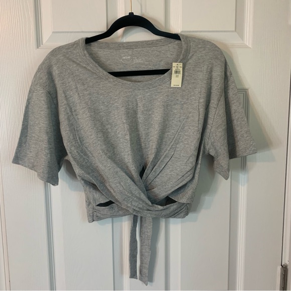 NWT Aerie Grey Tie Back Cropped Tee, size M - Picture 9 of 9